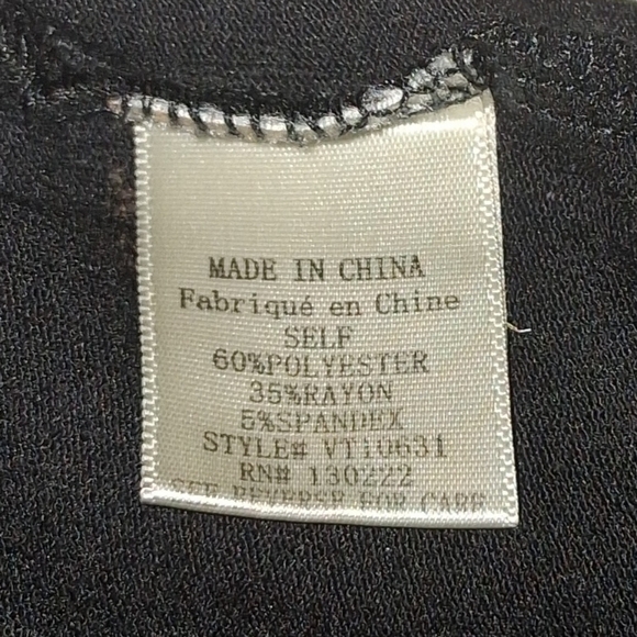 SALE EUC Women's Very J Sz. S Black Over-sized Lightweight Long-sleeve Sweater - Picture 9 of 10